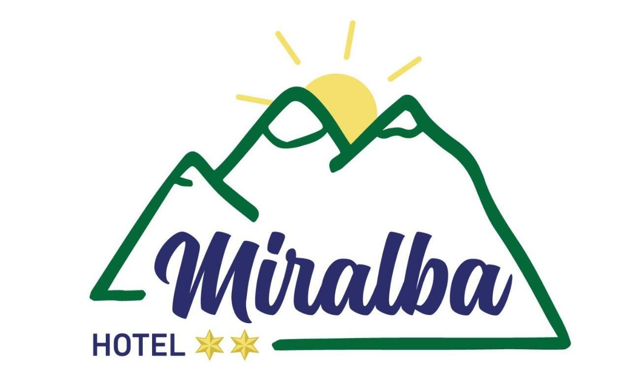 Hotel Miralba Alba de los Cardaños Extérieur photo